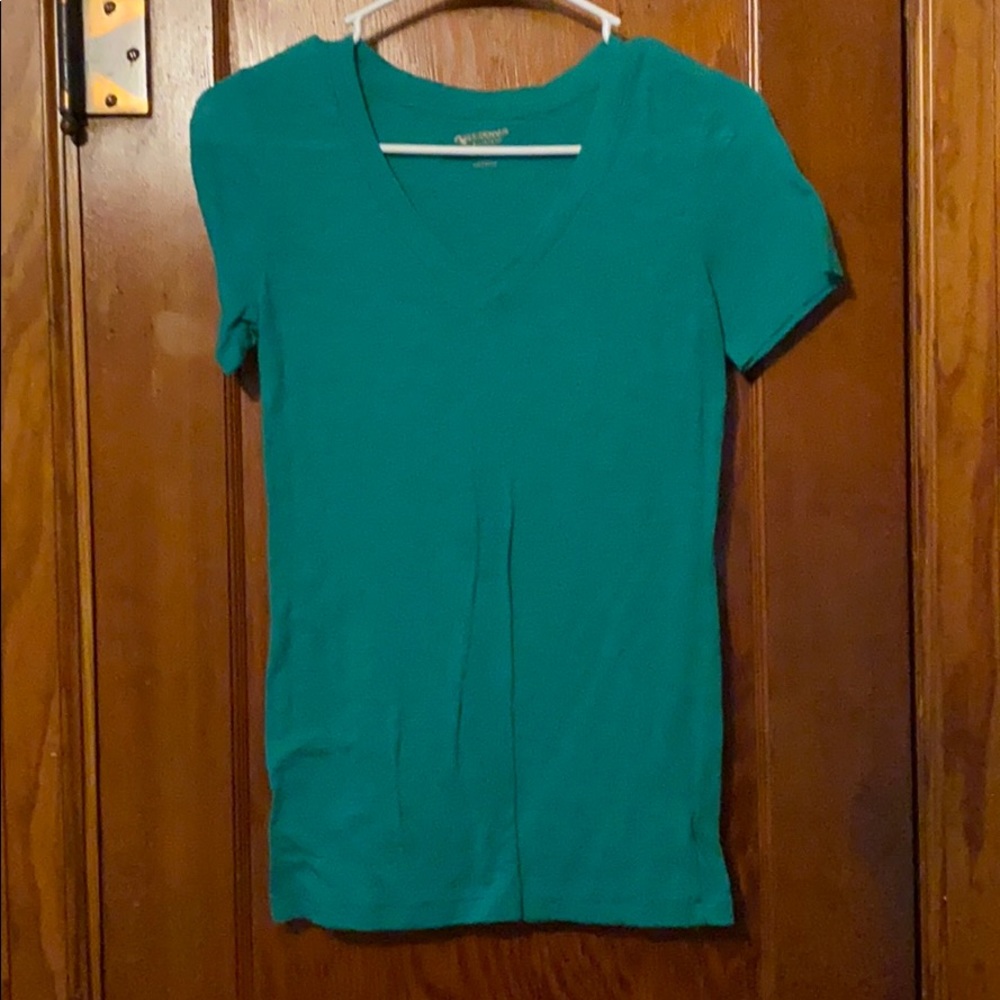 Short sleeve v neck top